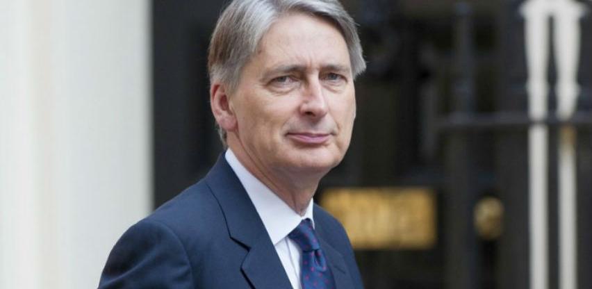 Hammond: Britanski parlament vjerovatno će razmotriti drugi referendum o Brexitu