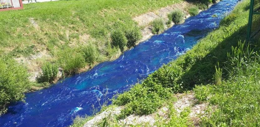 Neprirodna plava boja Vogošćanskog potoka: Inspekcija na terenu