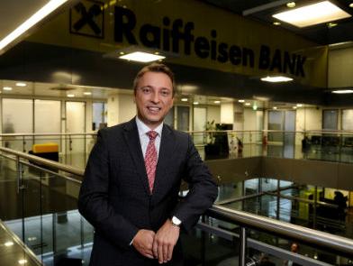Raiffeisen prva banka na tržištu koja nudi uslugu faktoringa za pravna lica
