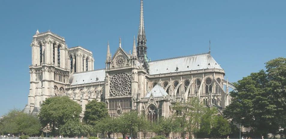 Za obnovu Notre Damea trebat će dosta vremena
