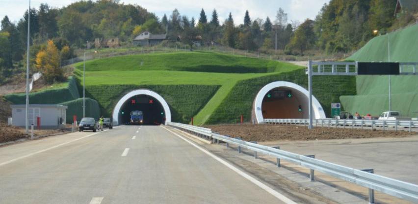 U FBiH 960 mostova, 82 tunela, a ukupna dužina cesta 4.728 km