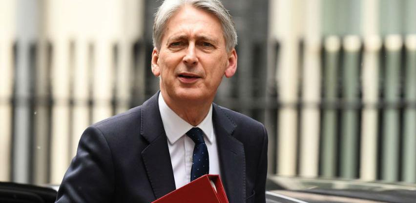 Hammond: Nacionalni izbori ne mogu riješiti sporenja oko Brexita