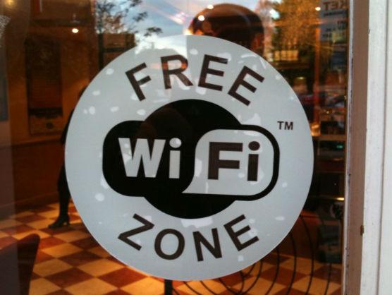 Wi-FI svuda: EU ulaže 120 mil. eura za povećanje javnog pristupa internetu