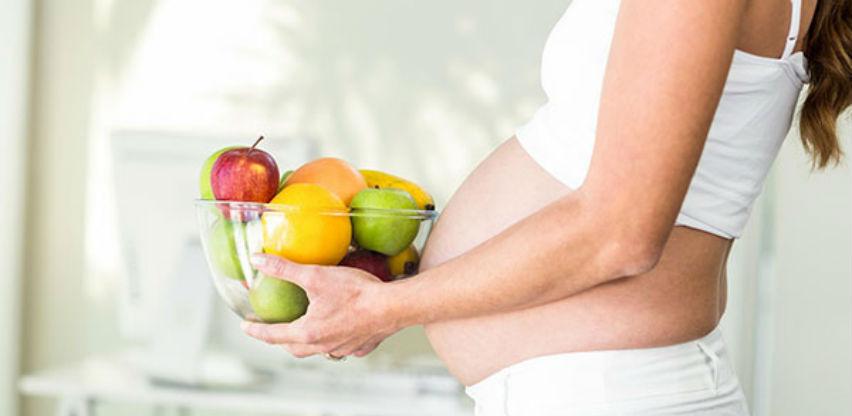 Prekomjerna težina u trudnoći povezana s rizikom porođajnih komplikacija