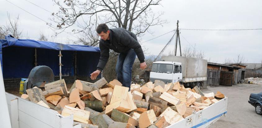 Rekordne cijene zbog nestašice: Metar bukovog drveta i do 100 KM