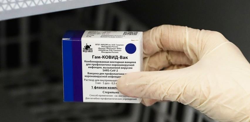 RS izdvaja više od 15 miliona KM za ruske vakcine, stigao prvi kontigent