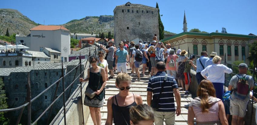 U sedam mjeseci BiH posjetilo više od 800.000 turista