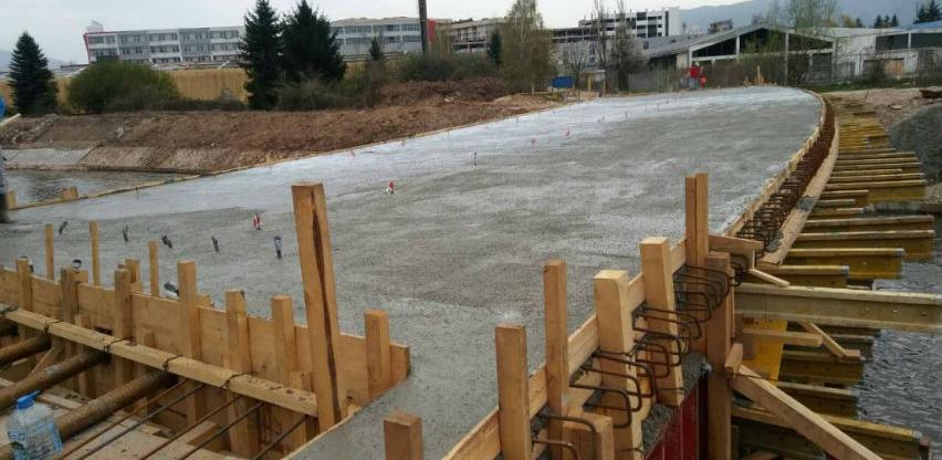 Završena konstrukcija i betoniranje novog mosta u Halilovićima