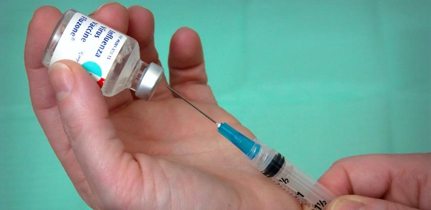 EU pregovara s Pfizer/BioNTechom o još 100 miliona vakcina