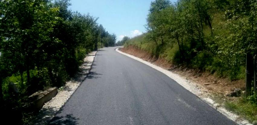 Trgošped asfaltira dionicu lokalne ceste od Grebena do Kučića
