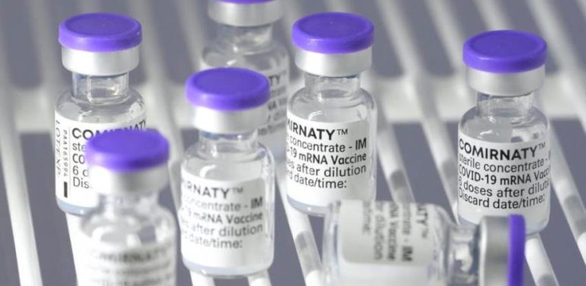 U BiH stiglo još 17.550 doza Pfizer vakcina