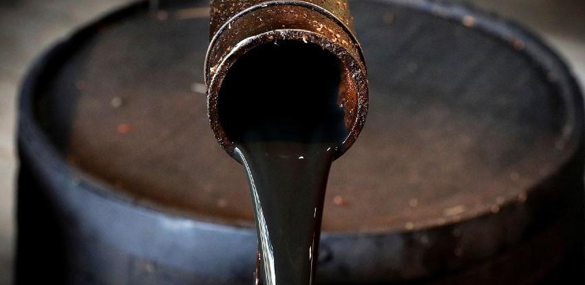 IEA i OPEC srezali prognoze tražnje za naftom u 2020.