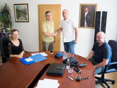 Potpisan ugovor o izgradnji prve faze puta Resnik-Volujak