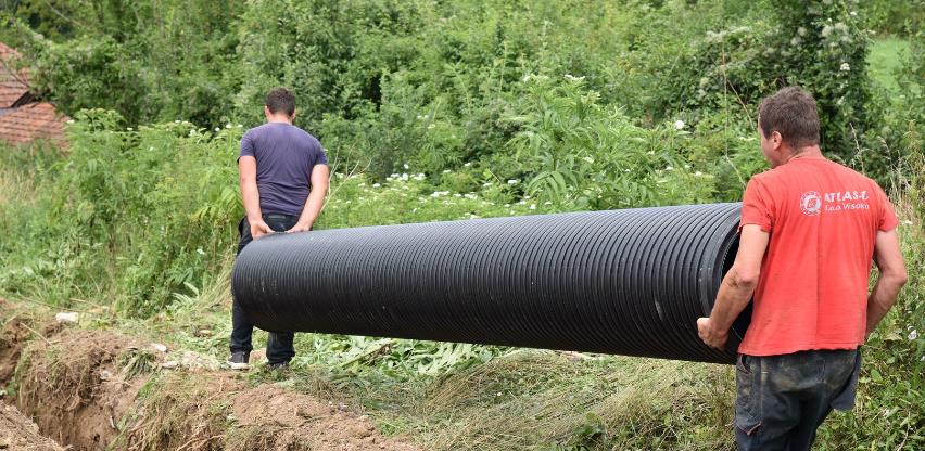 Počeli radovi na izgradnji kanalizacionog kolektora u naselju Plješevica