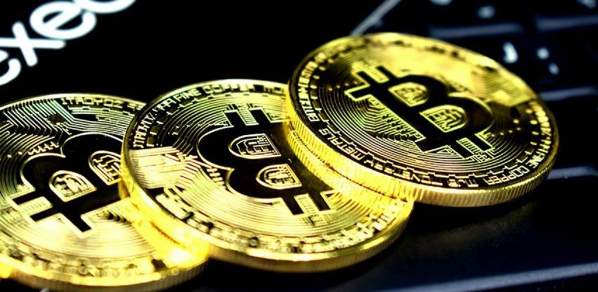 Bitcoin uzletio iznad 28.000 dolara