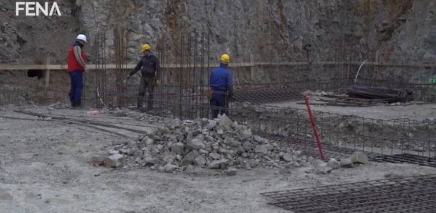 Radi se na iskopima temelja Klinike za dječje bolesti u Mostaru