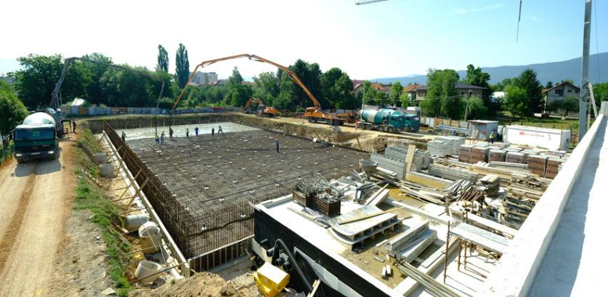 Veliki radovi: Na gradilištu bazena Dobrinja ugrađeno 850 kubika betona