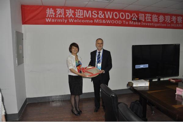 Veliki interes Kineza za namještaj fojničkog MS&WOOD-a