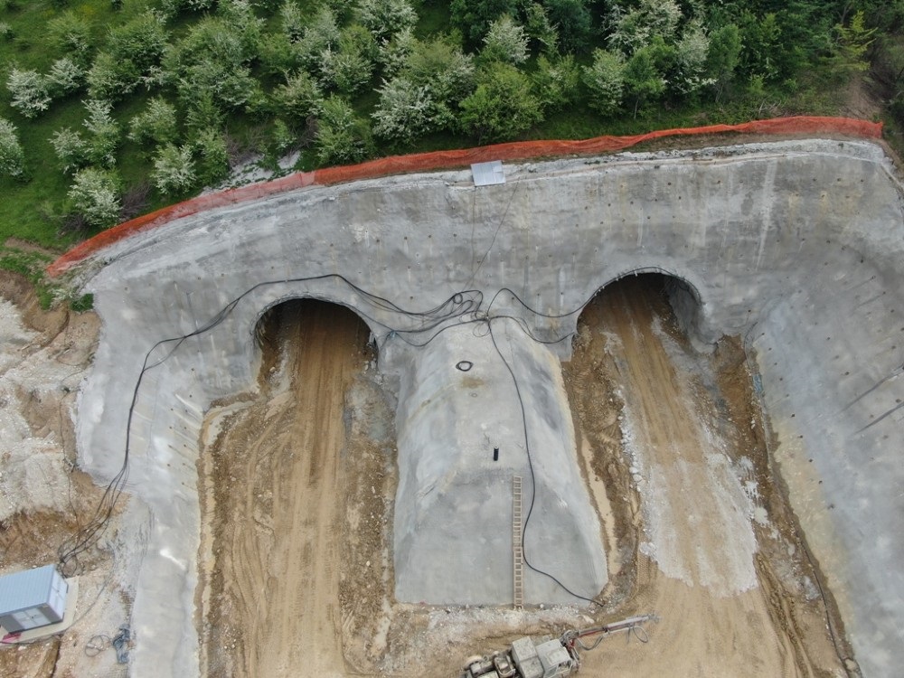 Pogledajte aktivnosti na izgradnji tunela Ivan (Foto)