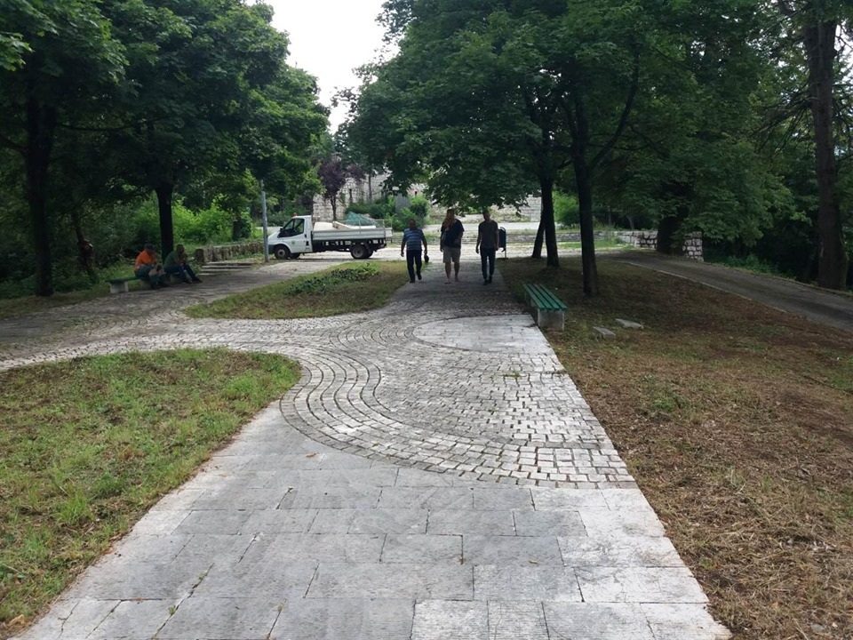 Spomen-park Vraca: Postavljene nove klupe, slijedi obnova fontane i česme