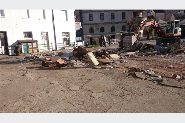 Mostar: Počela rekonstrukcija gradske tržnice 'Tepe' 