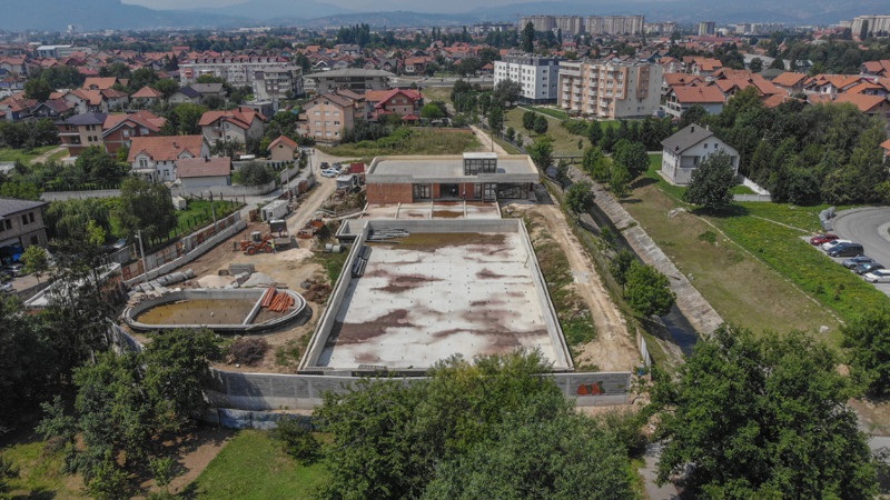 Osigurano još pola miliona KM za izgradnju bazena na Dobrinji