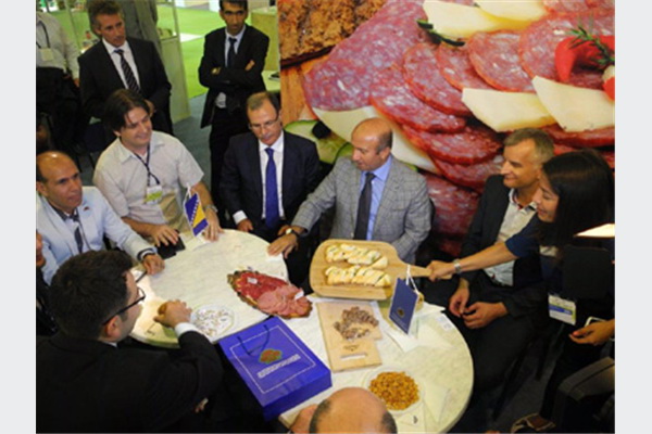 Bh. štand na sajmu GIDA posjetio zamjenik ministra poljoprivrede  Turske