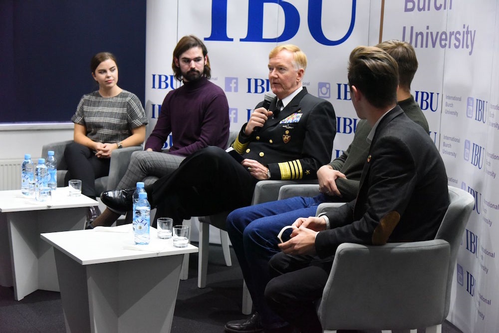 NATO Admiral James Foggo III posjetio Burch univerzitet