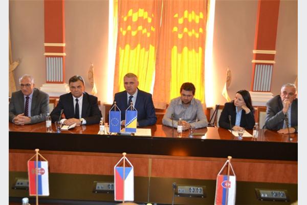 Ambasadori regije posjetili Brčko distrikt BiH: Obećana pomoć privredi