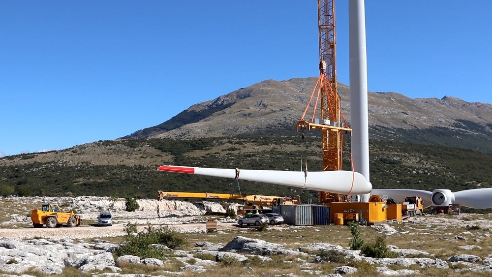 VE Podveležje: Završena montaža prvog vjetroagregata