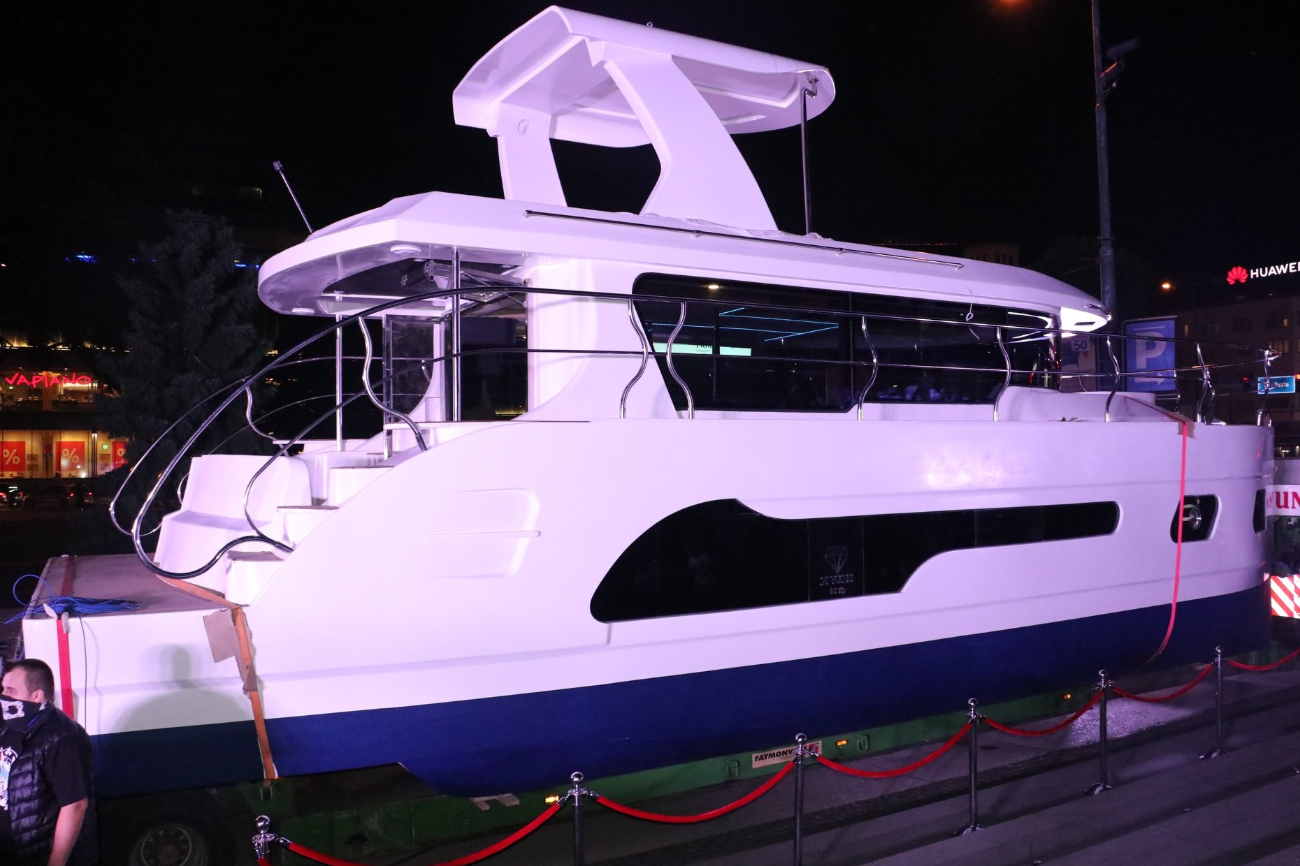 U Sarajevu predstavljen novi model jahte bh. firme Derubis Yachts