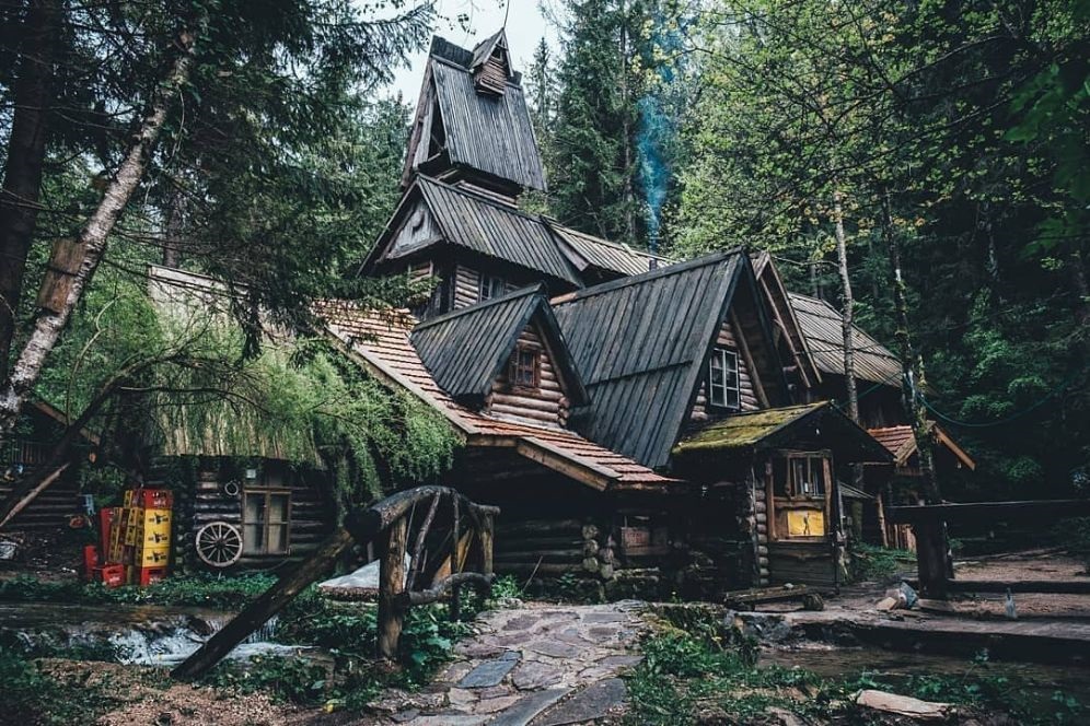 Zelenkovac: Prekrasna eko zona s drvenim bungalovima i šumom