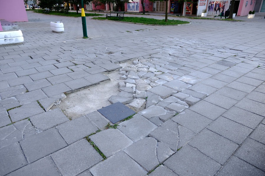 Sanacija i izgradnja staza, stepeništa i rukohvata na 28 lokacija u Novom Gradu