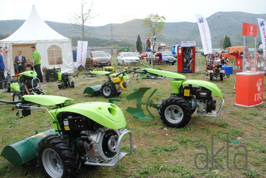 ITC Zenica predstavlja na sajmu u Mostaru novi traktor KIOTI