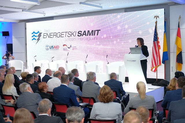 U Neumu počeo treći energetski samit u BiH
