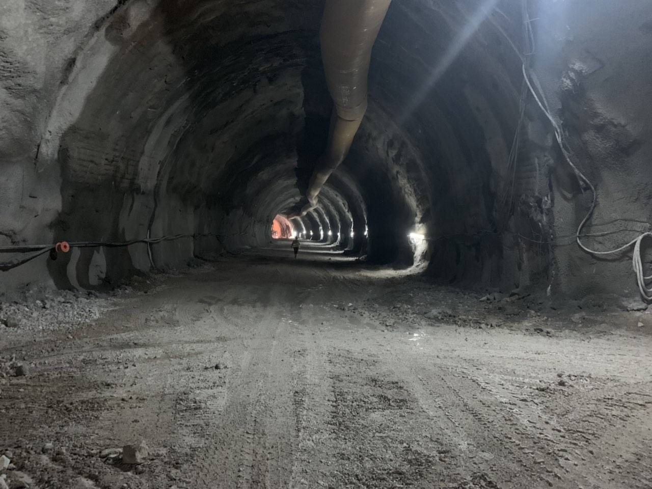 Radovi na cesti Neum – Stolac u punom jeku: Tunel Žaba dobija oblik