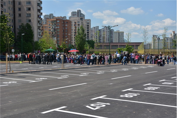 Stanovnici C-faze Alipašinog polja dobili parking sa 130 mjesta