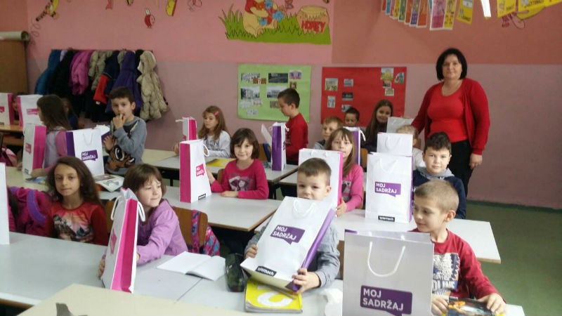 Telemach Fondacija i Total TV u Goraždu donirali školski pribor 