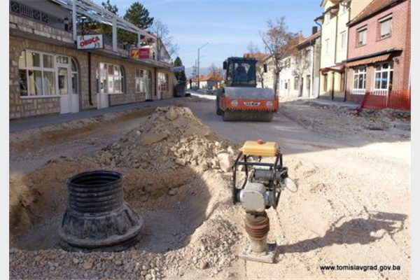 Tomislavgrad: Druga faza rekonstrukcije vodovodne i kanalizacijske mreže