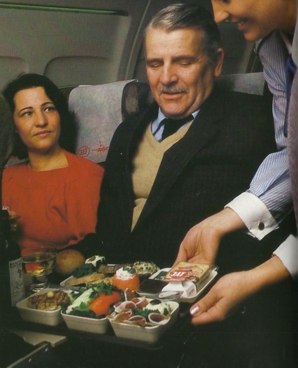 Bez ćevapa i bureka: Evo kako je izgledala vožnja avionom u Jugoslaviji