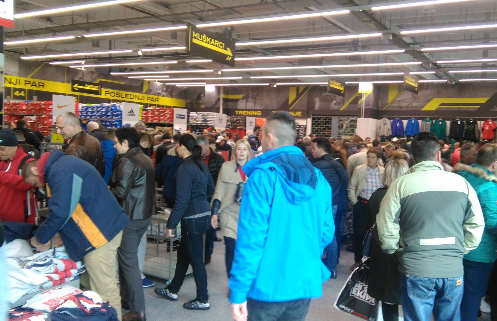 Sarajevo Dobilo Dva Sport Vision Outleta Akta Ba