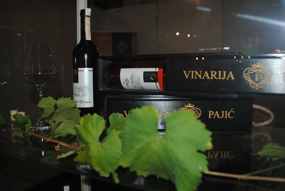 Doktor Dragan Pajić na djedovini kod Brčkog  proizvodi vrhunska vina
