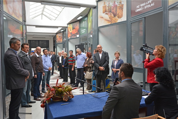 'Bosanska tržnica': Od 1. oktobra na Dobrinji kvalitetni domaći proizvodi