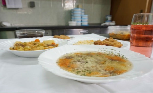 Centar Fenix priprema Iftare za starije i bolesne osobe