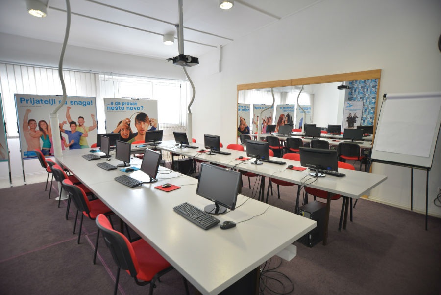 U prostorijama SOS Centra 'Hermann Gmeiner' otvoren centar za mlade - YES