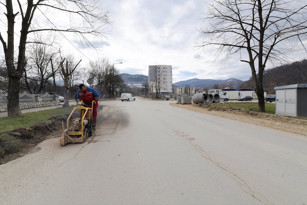 Hadžići: Rekonstrukcija i asfaltiranje ulice Zlatnih ljiljana