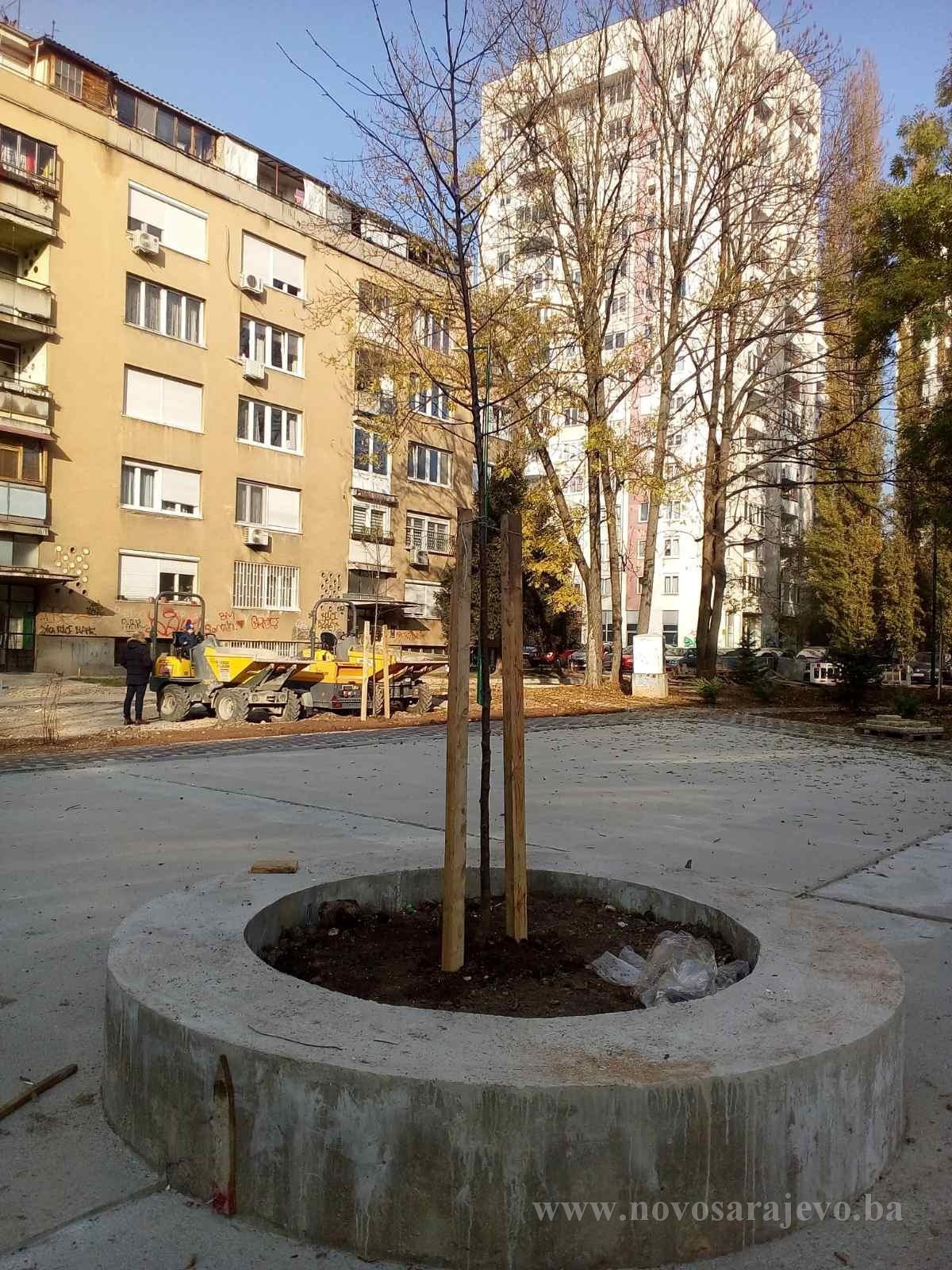 U toku rekonstrukcija saobraćajnih površina i uređenje parka u ulici Grbavička