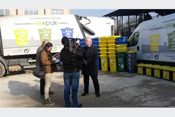 Gračanica: Obrazovne ustanove učestvuju u reciklaži ambalažnog otpada