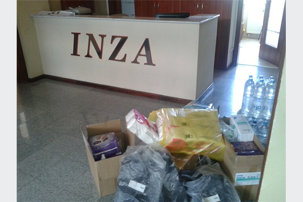 INZA i Pro Team: Prikupljanje i isporuka humanitarne pomoći 