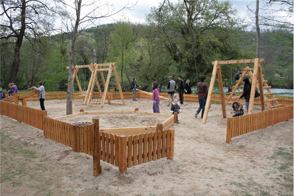 Bosanska Krupa: Za rekonstrukciju drvenih mostova i malih ada 100.000 KM